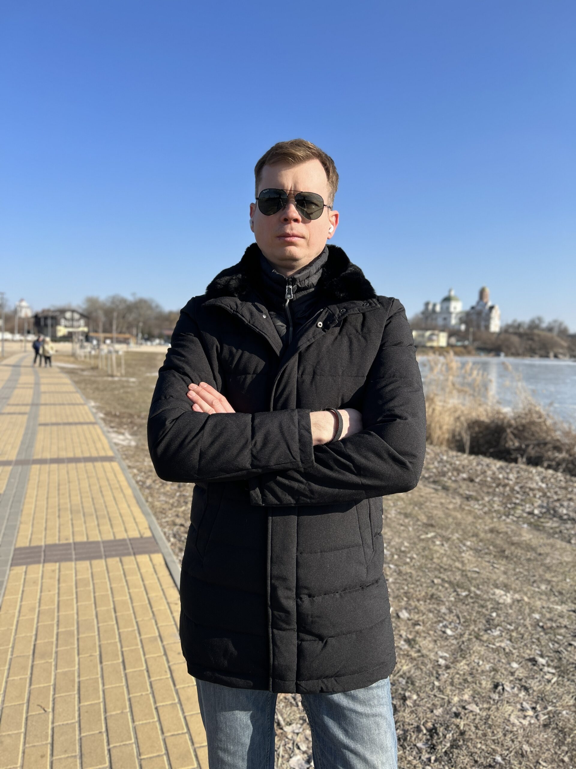 Чоловічий пуховик San Crony чорний: комфорт та стиль для зими, з'ємне хутро натуральний бобрик